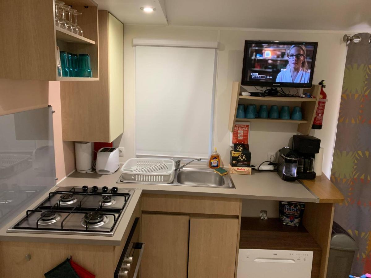 Mobilehome 8 Personnes Avec Clim Situe Aux Sables Du Midi Valras-Plage Ngoại thất bức ảnh